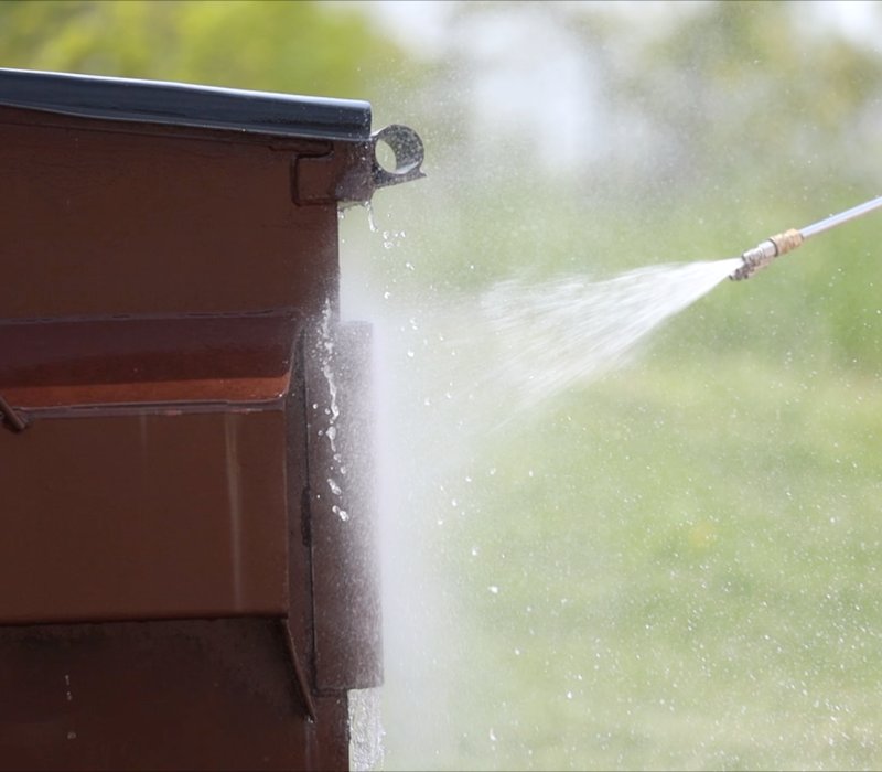 professional dumpster cleaning services