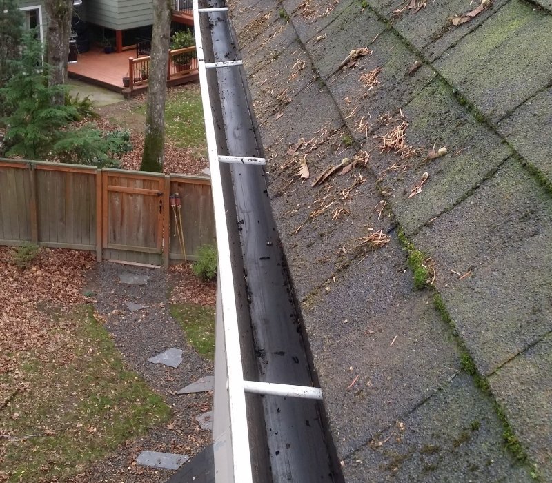 gutter cleaning company