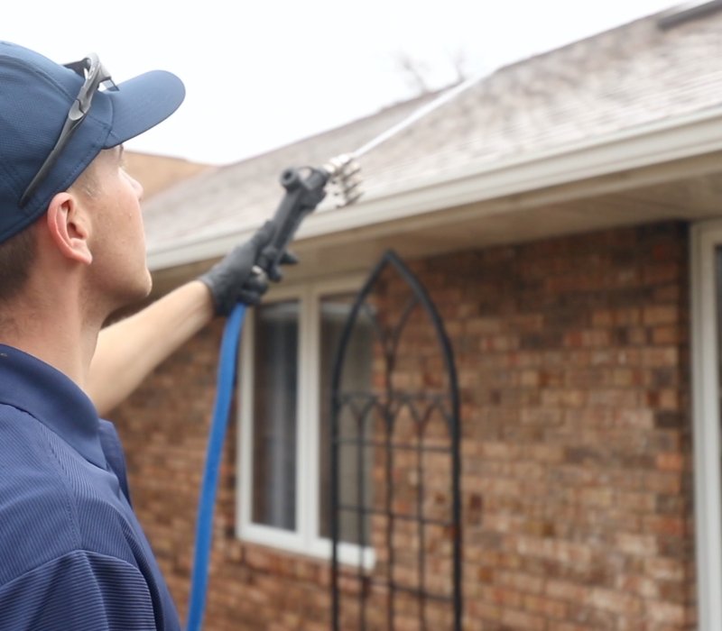 roof cleaning around Alabama